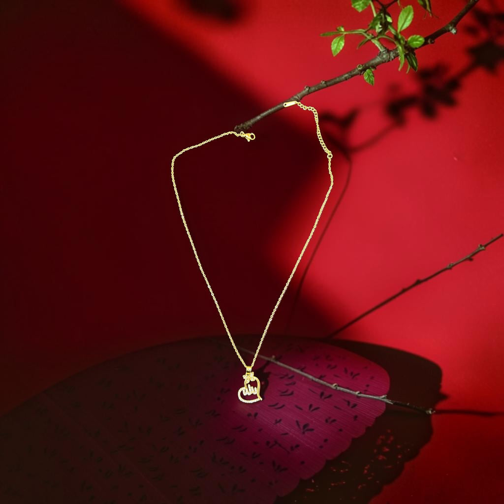 Qalb-e-Noor Allah Heart Pendant Necklace | Zarafshan by Zebaniyat